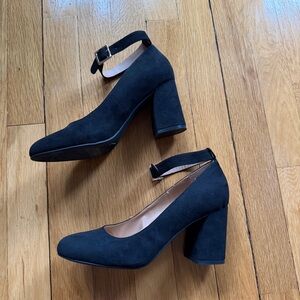 Giani Bernini Black Suede Block Heels